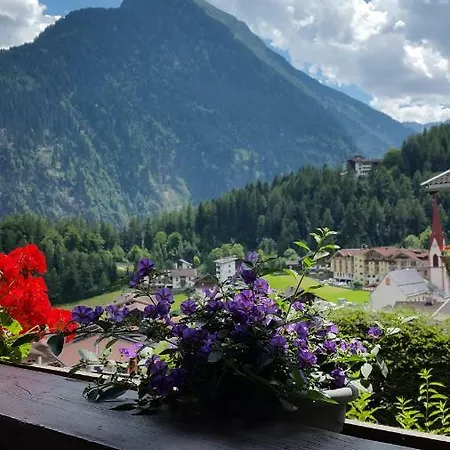 Haus Am Berg Appartamento