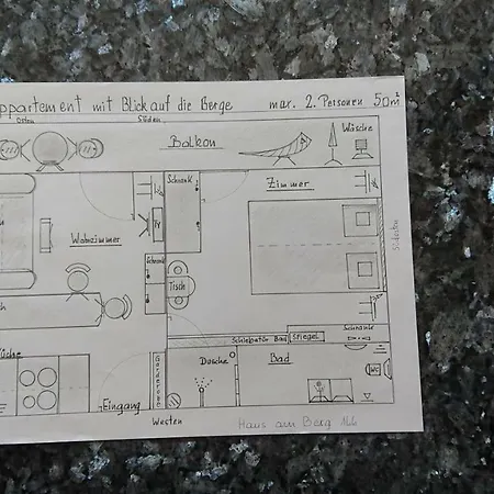 Haus Am Berg Appartamento *